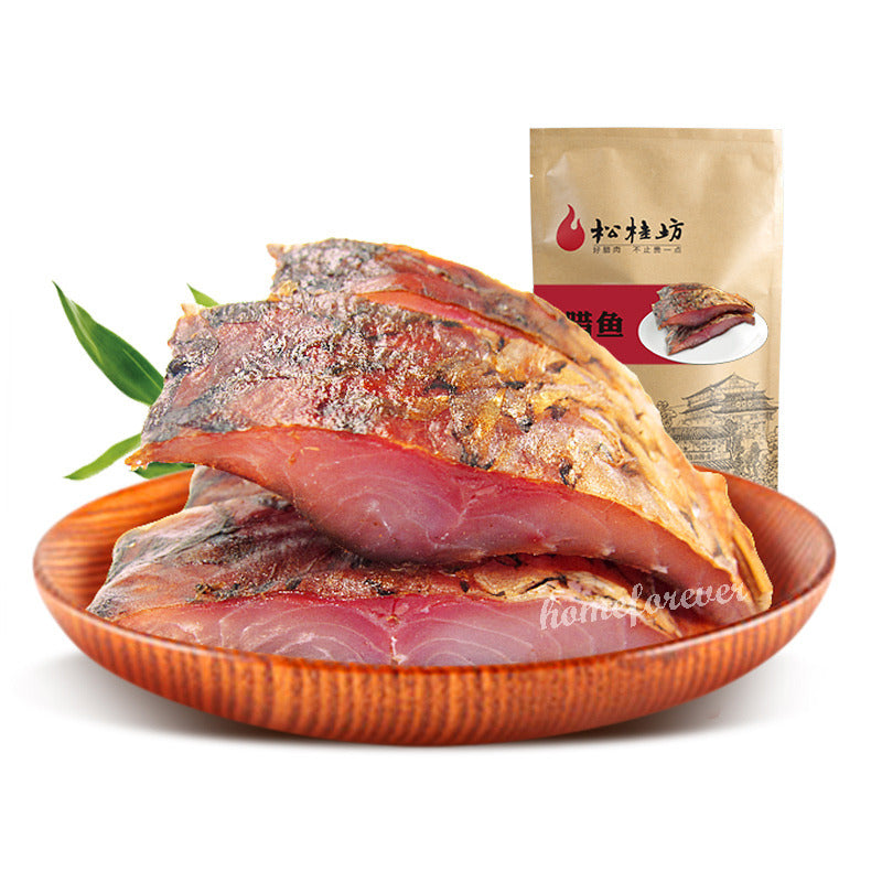 300g Songguifang Smoked Fish Chinese Food LAYU 松桂坊腊鱼烟熏咸鱼 Main image