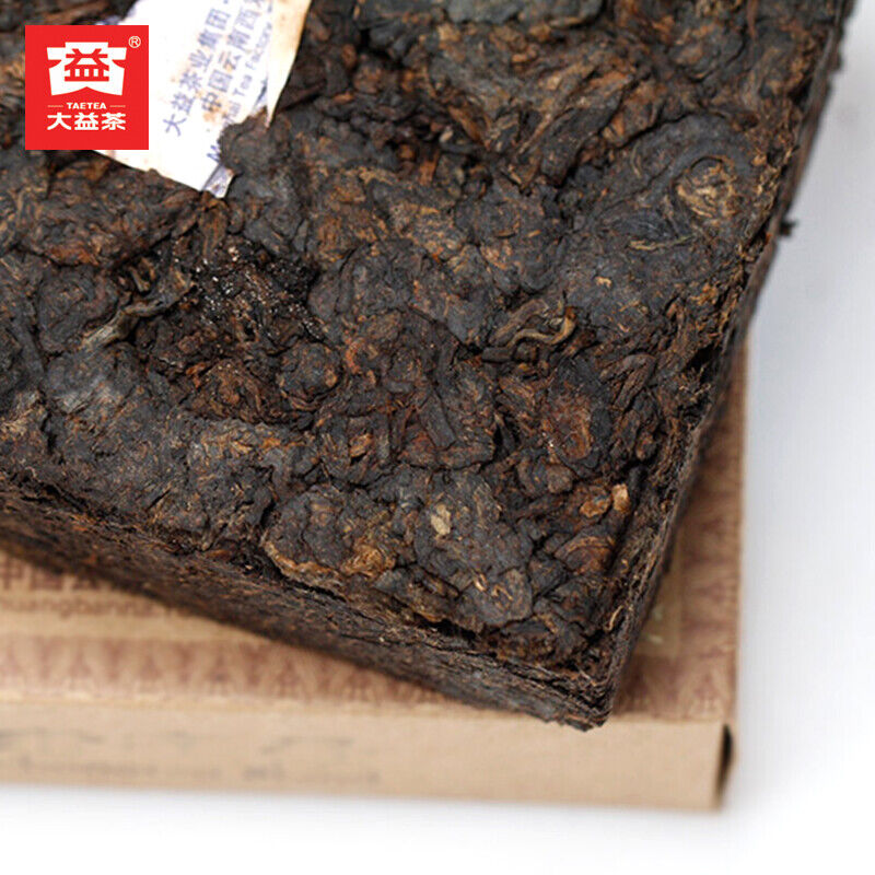 HelloYoung Lao Cha Tou Menghai Dayi Lao Cha Tou TeaPu-erh Ripe Puer Brick Ancient Tree 250g