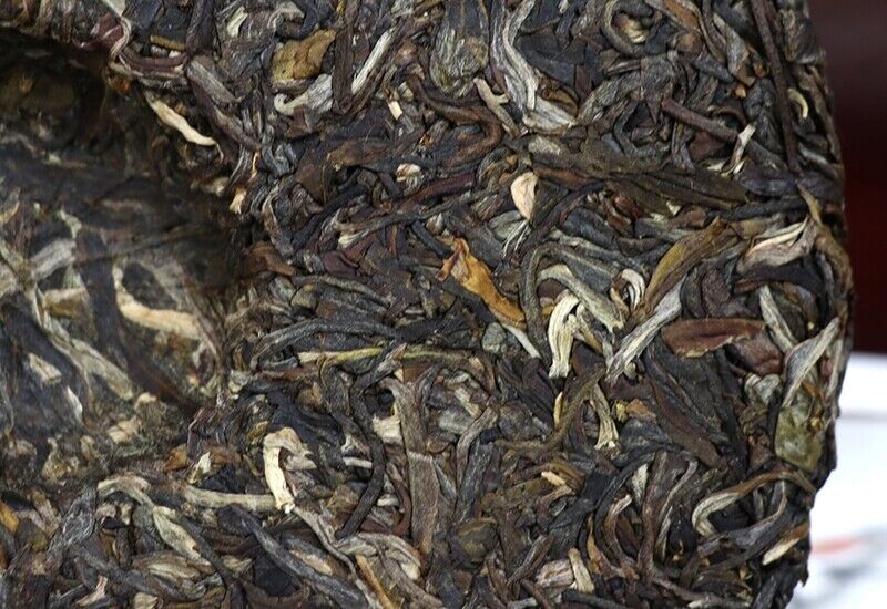 HelloYoung Autumn Frost * Haiwan Puer "Qiu Shuang" Shen Pu'er Pu-erh Raw Tea Cake 400g