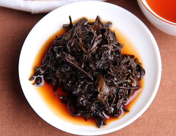 HelloYoung Hu Po Chun Amber * Haiwan Old Comerade Puer Tea Cake Ripe Pu-erh Shu 357g