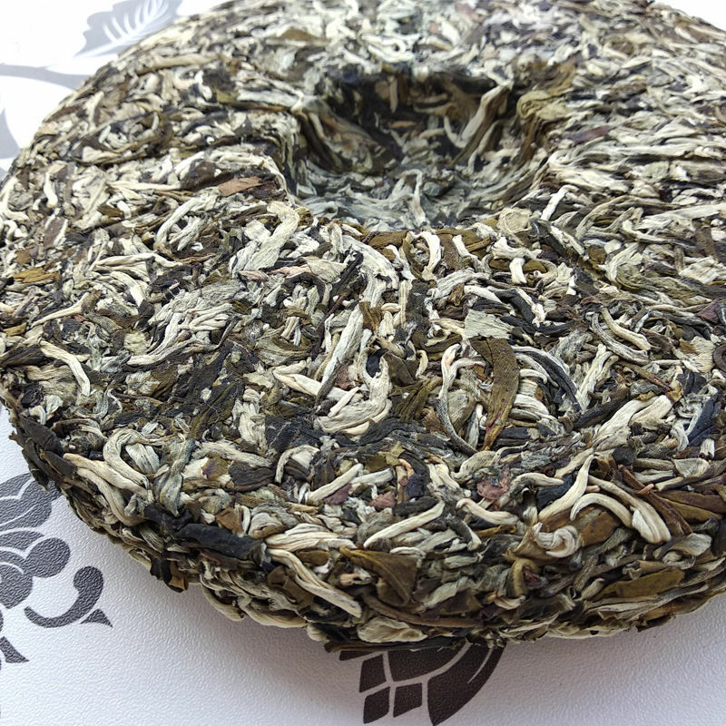 HelloYoung High Mountain Wild White Tea Top Peony King White Tea Cake 300g Fuding Classical