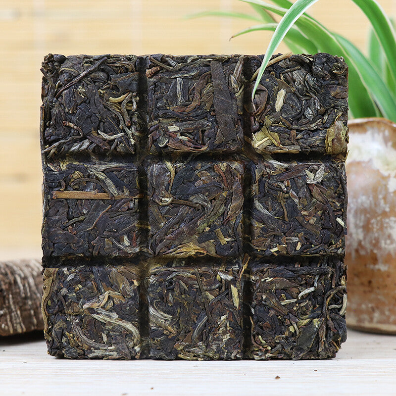 100g Xiaguan Puer Tea, Gold Silk Pu-erh Tea Brick Main image