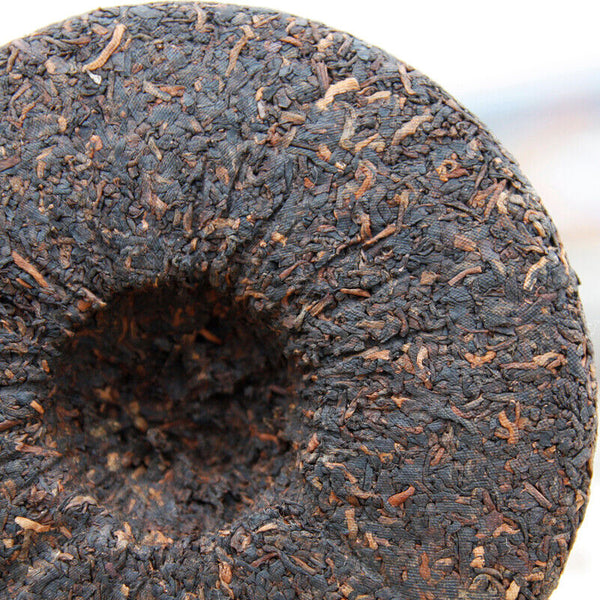 HelloYoung Menghai Tributary Golden Bud Pu-erh Tea Puer Shu Pu'er Puerh Ripe Tea Cake 500g