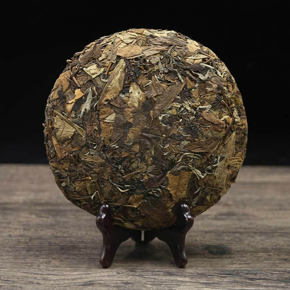 HelloYoung High Mountain Gong Mei 350g Chinese Old Tree Fuding White Tea Cake ShouMei Secondary image