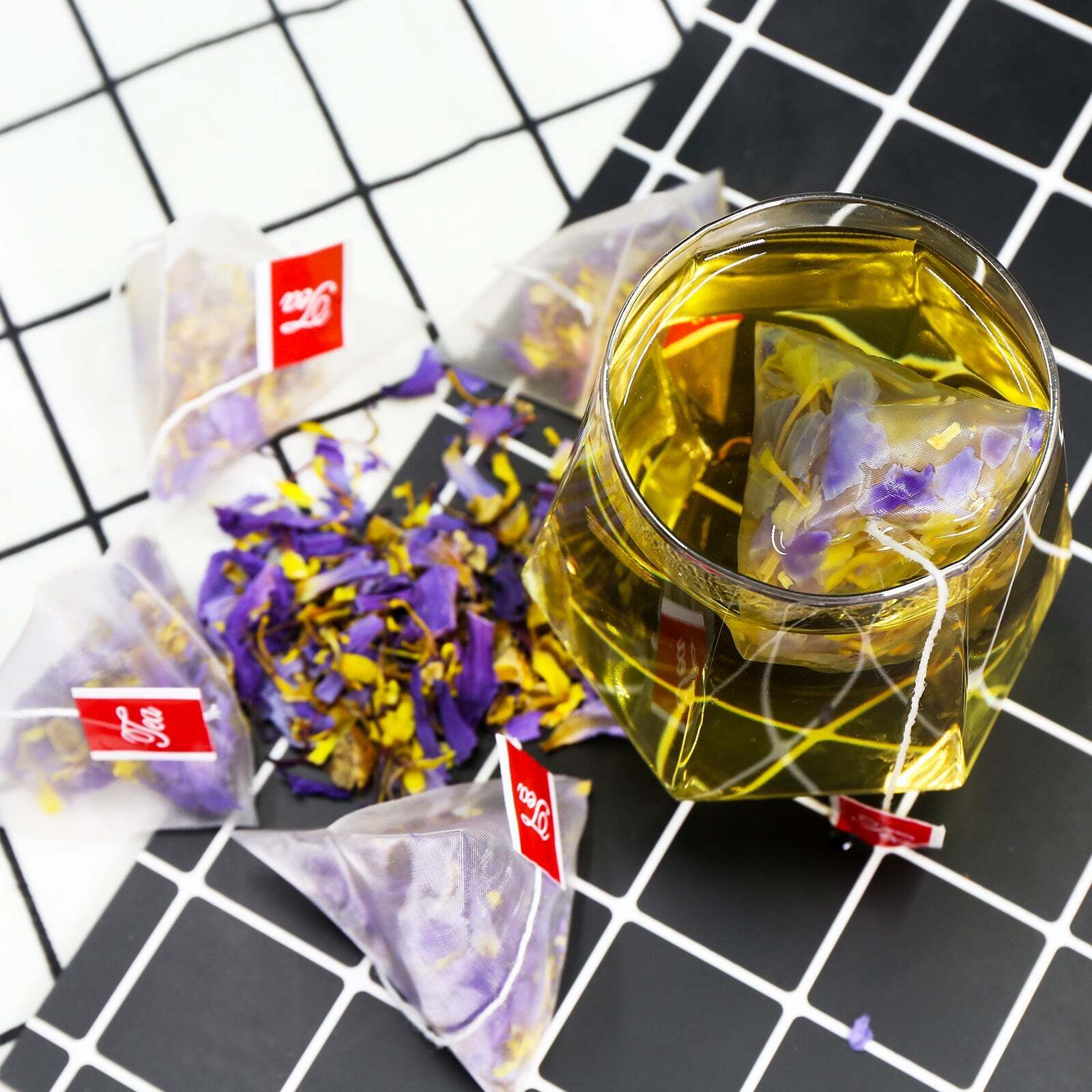 HelloYoung TEARELAE - 30 x 1g pcs Egyptian Lotus Flower Pyramid Tea Bags - Lotus Herbal Tea