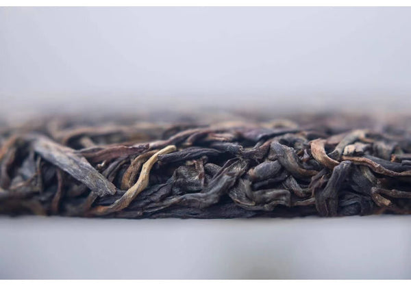 HelloYoungTea 2017 Li Ming Classic Time-Honored Puerh Tea Cake Yunnan Puer Tea Raw Pu'er 357g