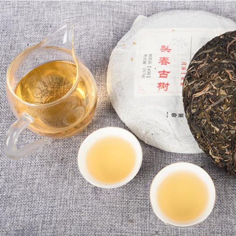 Spring Raw Puerh Tea Laobanzhang Old Tree Pu'er Shengcha Yunnan Pu-erh Tea 357g Main image