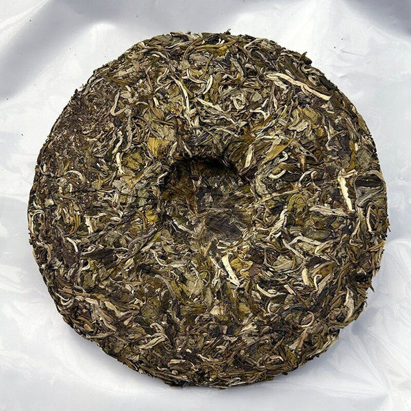 HelloYoung Fuding White Peony White Tea Peony King White Chinese Tea Bai Cha Cake 300g
