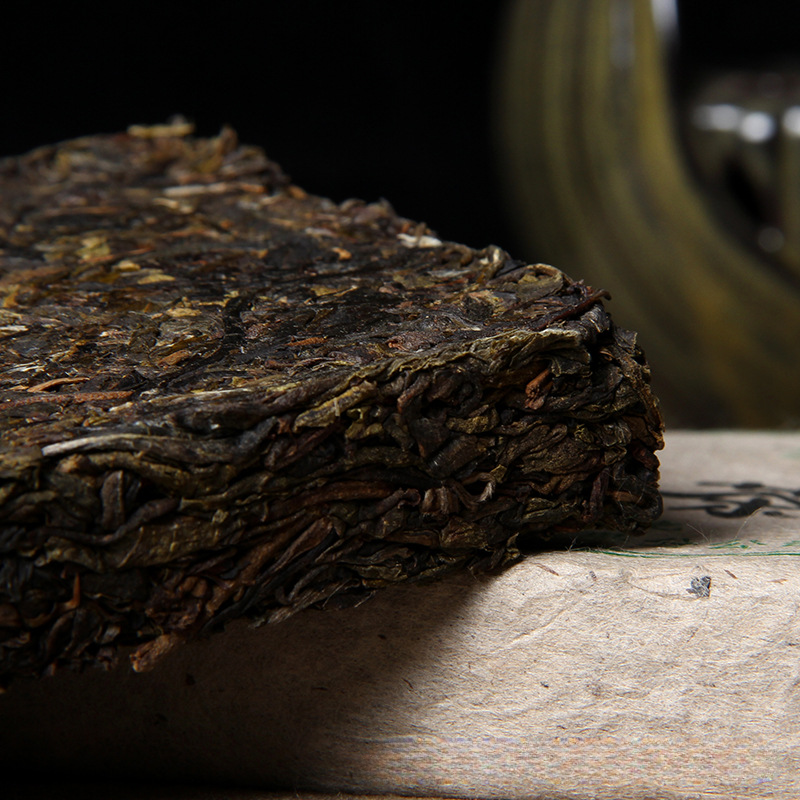 500g Yunnan Raw Pu-erh Tea Yiwu Ancient Tree Puerh Tea Brick Pu'er Shengcha