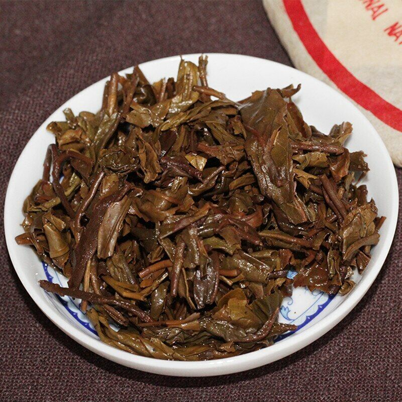 HelloYoung CNNP Zhongcha Year Aged Yunnan Pu-erh Tea Cake 357g Raw