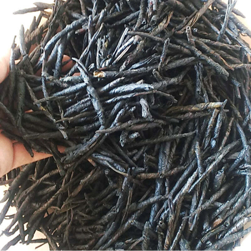 Organic Big Leaf Kuding Tea Chinese Herbal Tea Loose Leaf Herbs Tea Ku Ding Cha