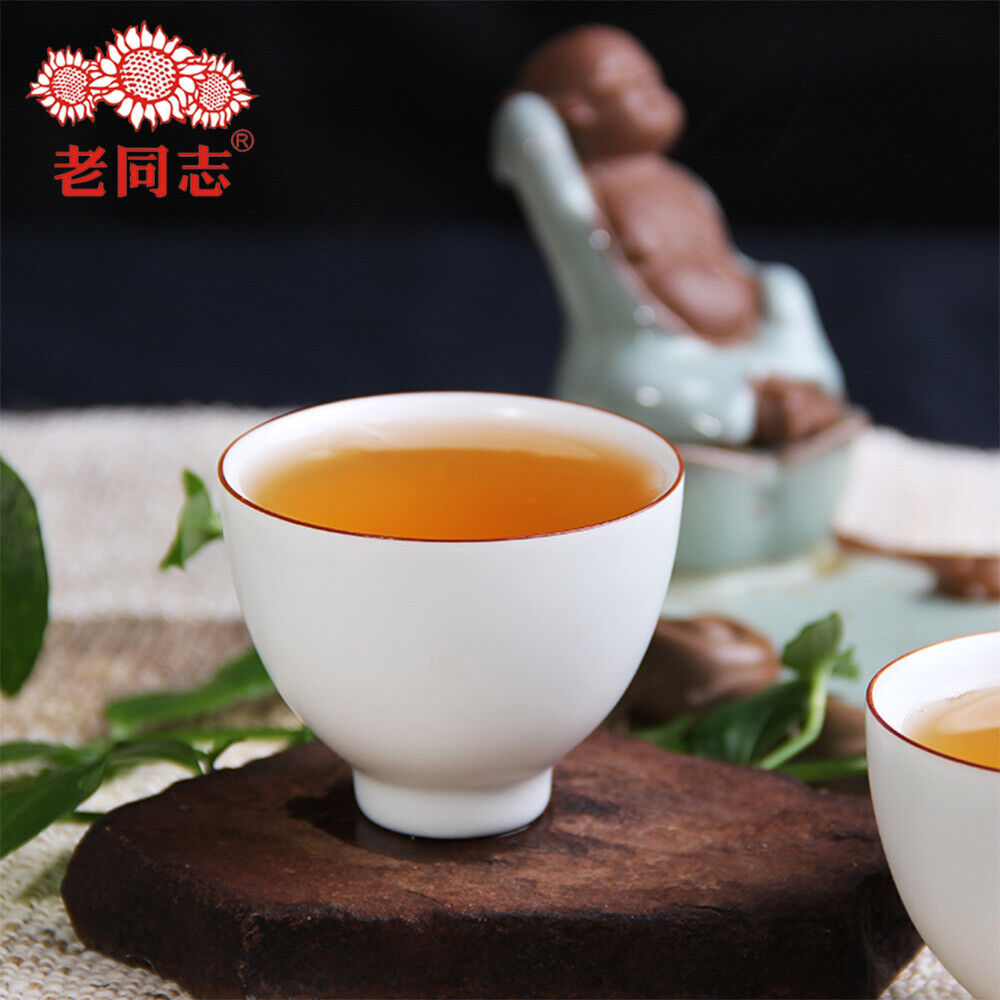 HelloYoung Haiwan Old Comrade Organic Old Tea Tree Pu-erh Brick 500g Raw Pu'er Puer