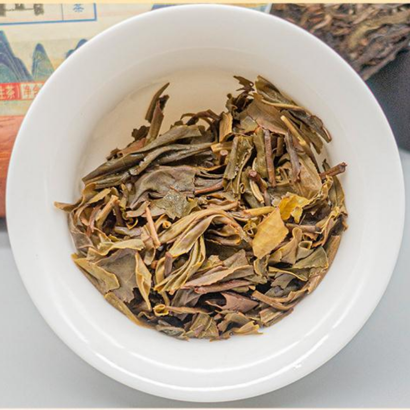 Thé cru Puerh Bulang Mountain Pu-erh gâteau au thé vert du Yunnan Pu'er 357g