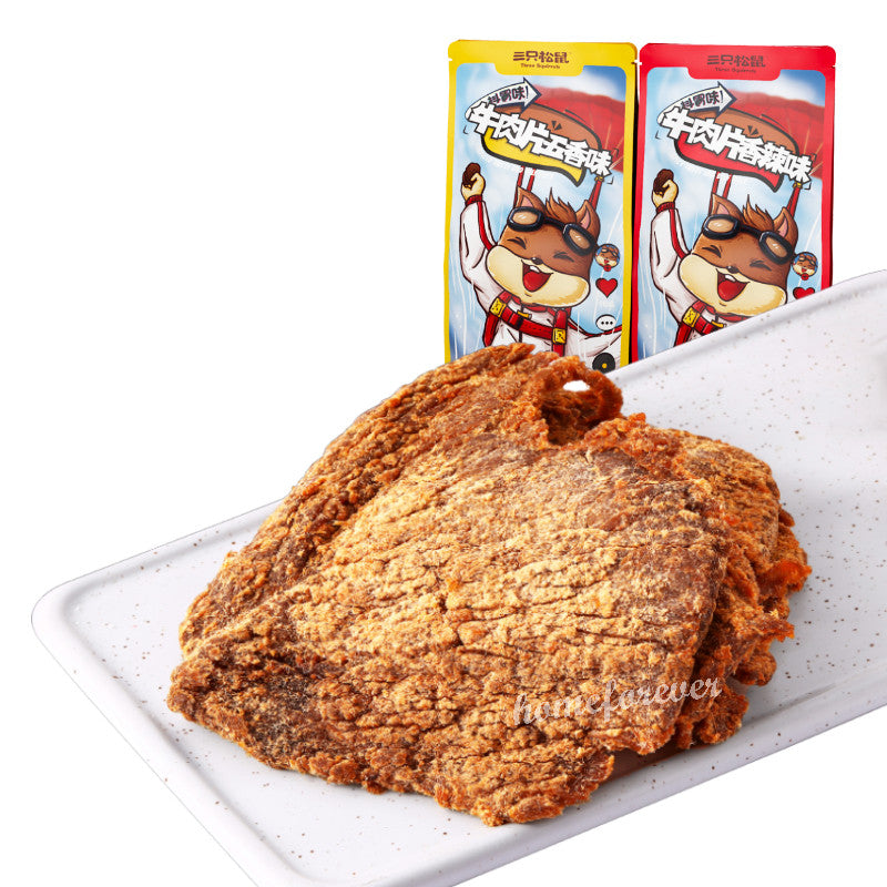 三只松鼠牛肉片五香味/香辣味 Three Squirrels Dried Beef Slices Snacks 100g x 2 Bags Main image