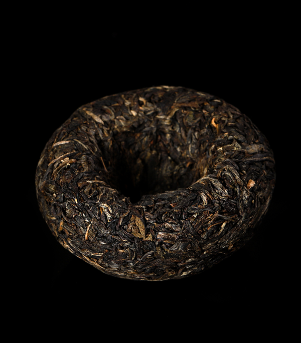 HelloYoung Yunnan Menghai Ba Jiao Ting Sheng Tuo Cha Bulang Mt. Pu'er Tea Raw 500g Box