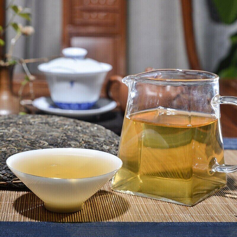 HelloYoung Yr YunNan Pu-erh Mengku YUE CHEN YUE XIANG Raw Tea Qizi Bing Puerh 357g