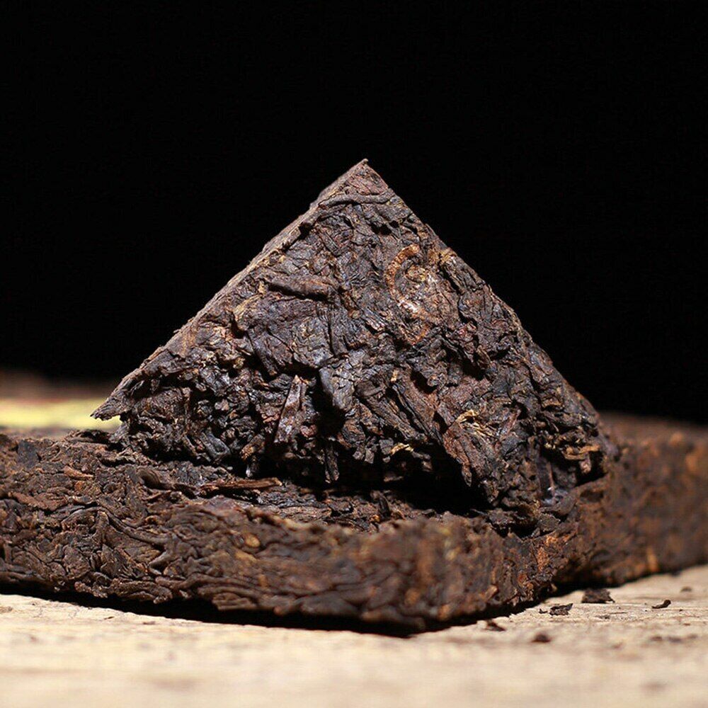 HelloYoung Zhong Cha Ripe Puer 7581 Shu Pueh Tea Brick Yunnan Box Tea 250g