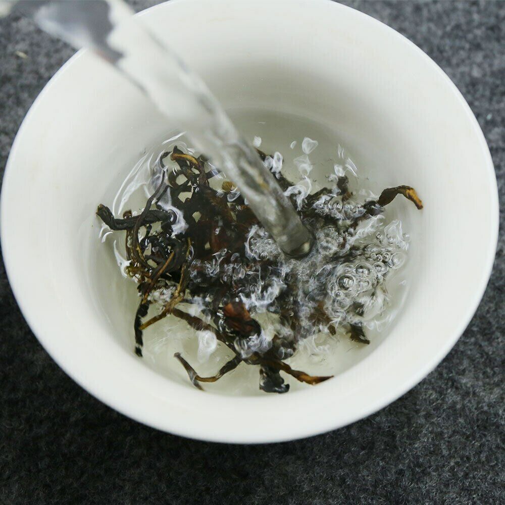 HelloYoung Huang Zhi Xiang Oolong Tea Feng Huang Dancong Huangzhi Aroma Wulong Tea