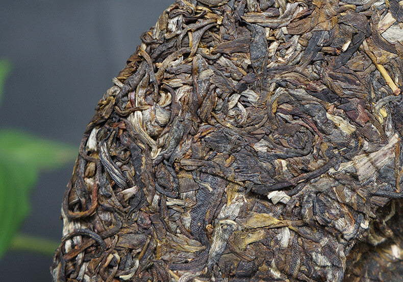 HelloYoungTea 2017 Year XIAGUAN Te Ji Qing Bing FT Pu-erh Tea Cake Yunnan Puer Tea 357g Raw