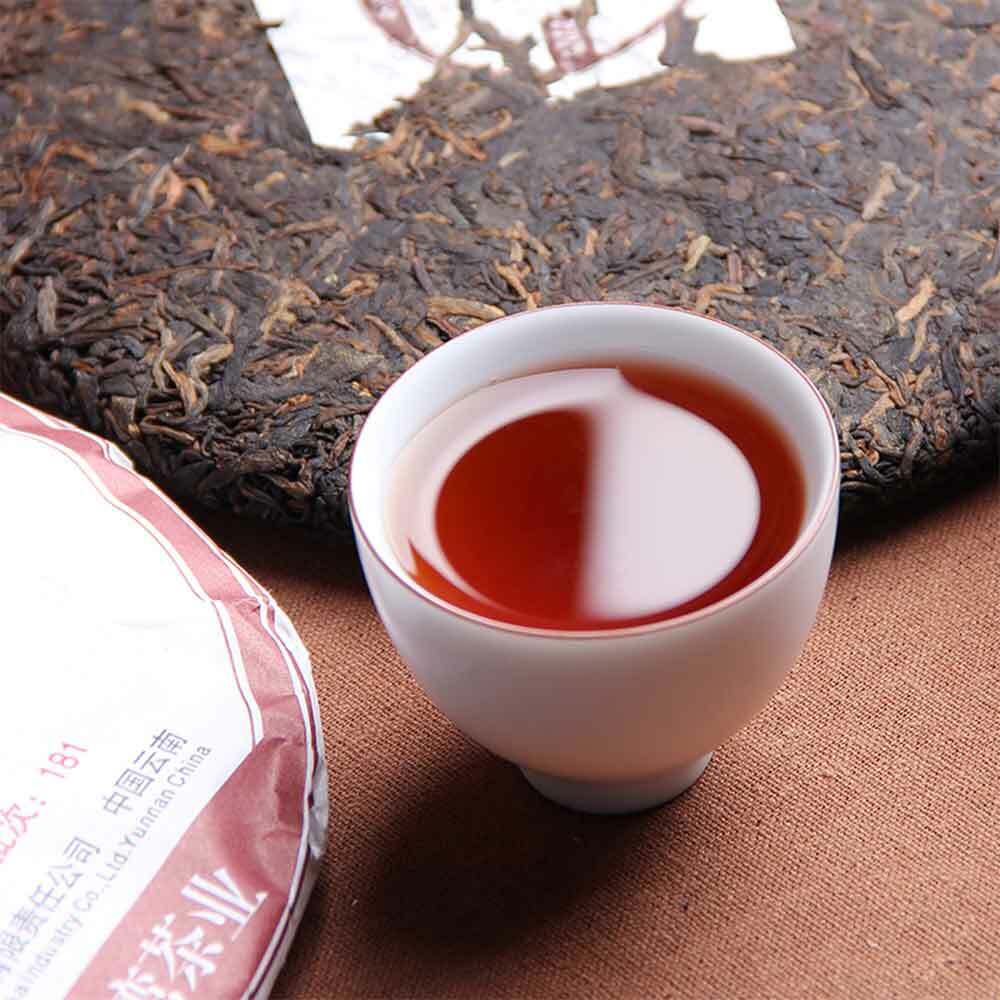 HelloYoung New! HaiWan yr 9978 (batch 181) Lao Tong Zhi Old Comrade Ripe Puer Tea Cake