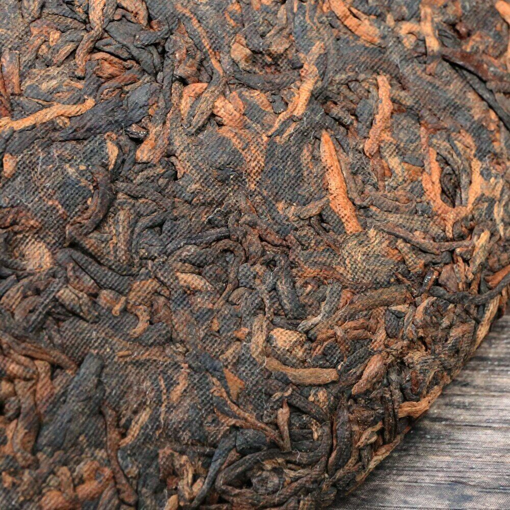 HelloYoung Yunnan MengHai Ripe Puer Tea GongTing Compressed Shu Puerh Chinese Tea 357g