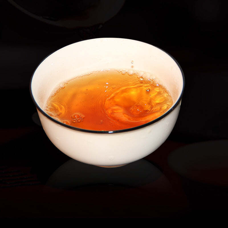 357g Iceland Mengku Pu-erh Raw Tea Cake Yunnan Qizi Ancient Tree Puerh Shengcha