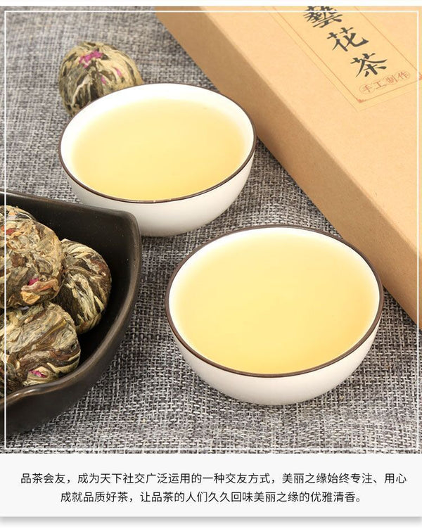 HelloYoung 18pcs Handmade Blooming Flower Tea Blooming Tea Flowers Balls Green Tea Gift Box