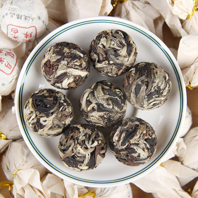 HelloYoung Yunnan Moonlight White Ball Nectar Fragrance Raw Puer Tea Yue Guan Bai Long Zhu