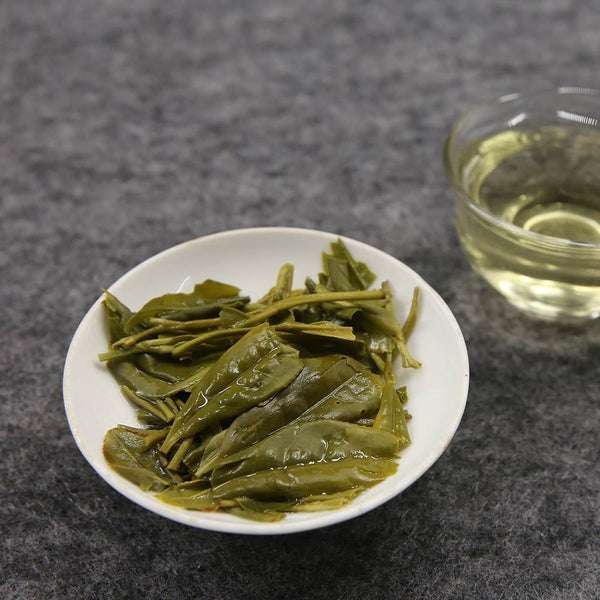 HelloYoung Dragon Well Green Tea, New Spring Tea, Longjing Chinese Green Tea