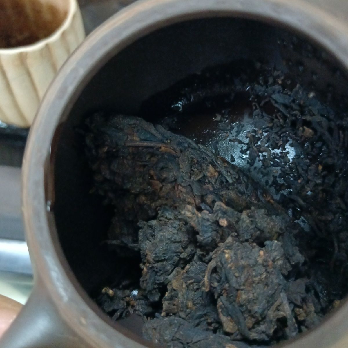 HelloYoung Year TAETEA 7672 Puer Dayi Chi Tse Beeng Shu Puerh Cake Ripe Pu'er Tea 357g