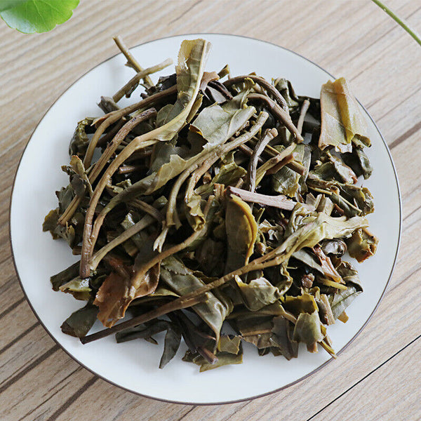 HelloYoung Yiwu Green Big Tree XY Xiaguan Pu-erh Yunnan Pu'er Iron Tea Cake 357g Raw