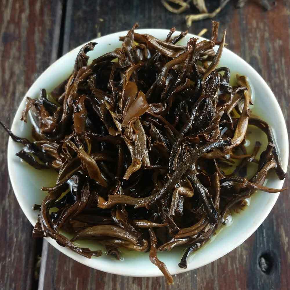 HelloYoung TeaDian Hong Year China Yunnan Famous Black Tea With Golden Buds