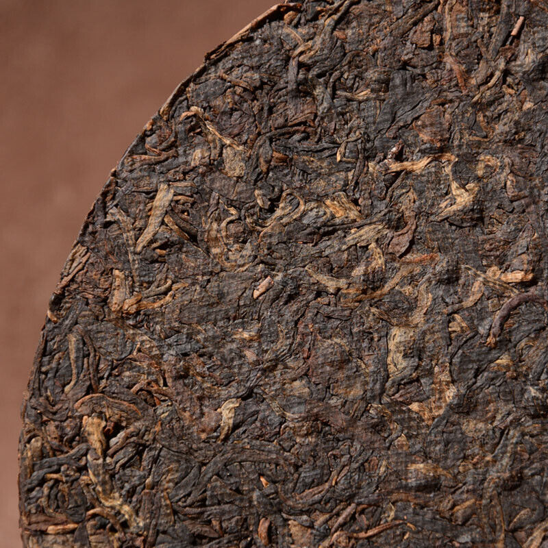 HelloYoung Yunnan Xinghai 7639 RAW Puer Tea Xing Hai Tea Yunnan Chi Tse Beeng Cha 357g
