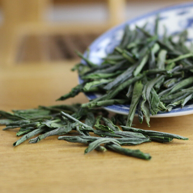 HelloYoung Organic Green Tea Chinese Early Spring Ecology Loose Leaf TeaNew Lu An Gua Pian Secondary image