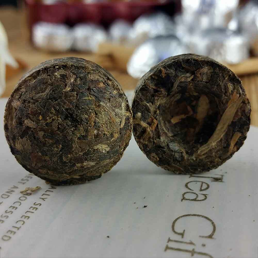HelloYoung /Yr Mini Shen Puerh Silver Tin Foil Packing Tuocha Cha Puer Tea 75g