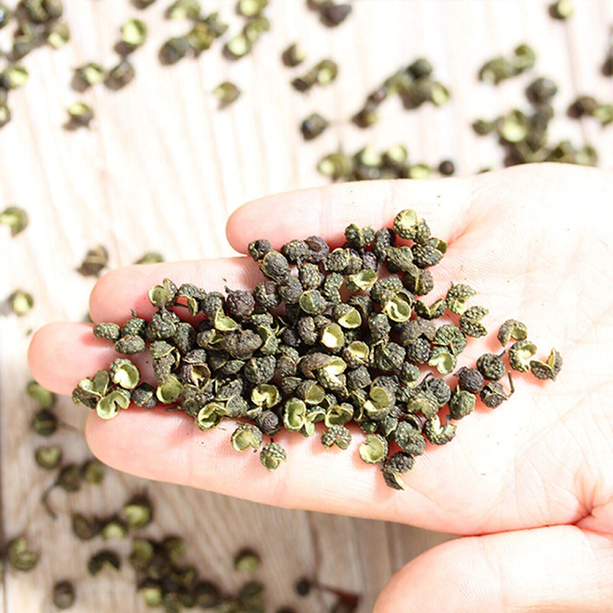 HelloYoung Organic Sichuan Green Pepper Health Herbs for Cooking Dried Pepper Huajiao 250g Main image