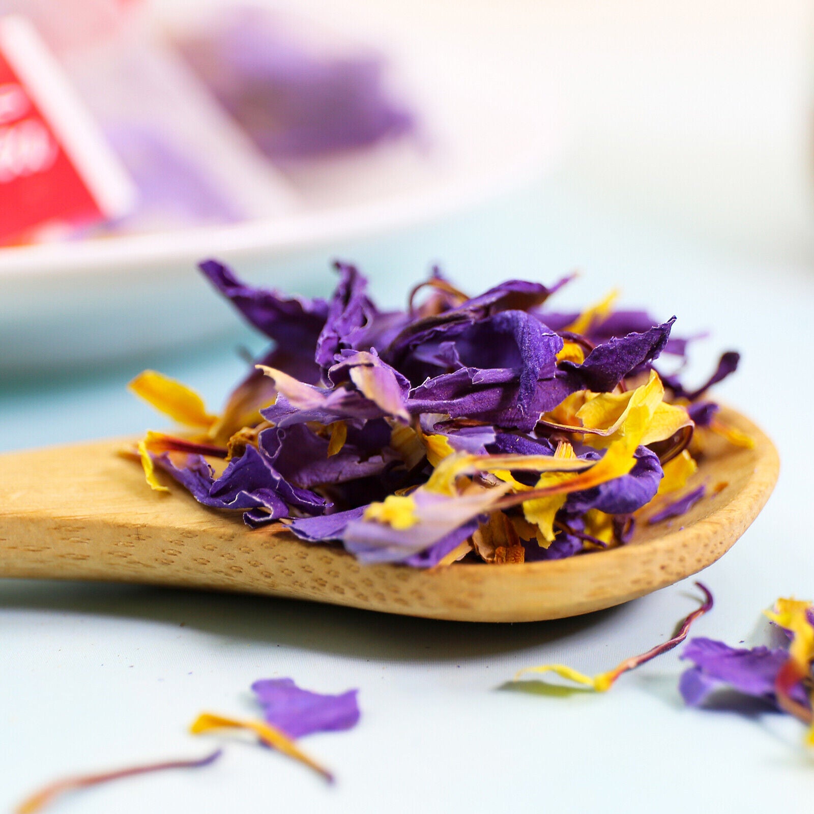 HelloYoung FullChea 20-25 pcs Egyptian Blue Lotus Flower Tea Bags Premium Lotus Herba Tea