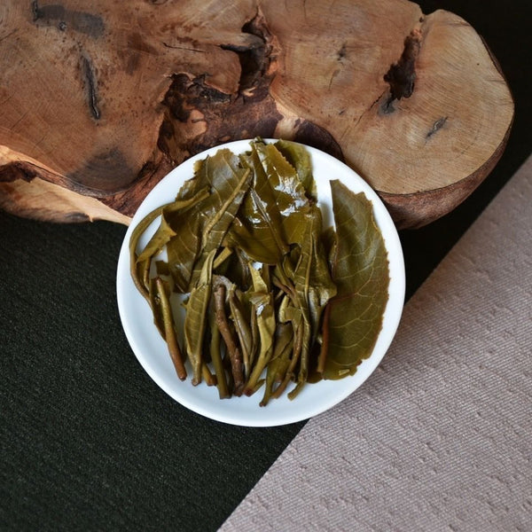 HelloYoung MENGKU Rongshi Mu Ye Chun Pu'er Tea Early Spring Pu-erh Tea Cake 400g Raw