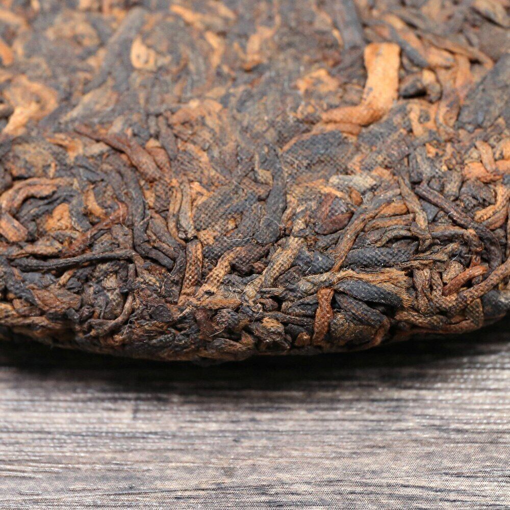 HelloYoung Yunnan MengHai Ripe Puer Tea GongTing Compressed Shu Puerh Chinese Tea 357g