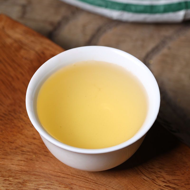 HelloYoung Haiwan Raw Pu-erh 9948 Menghai Pu'er Batch 201 Sheng Puer Tea Cake 357g