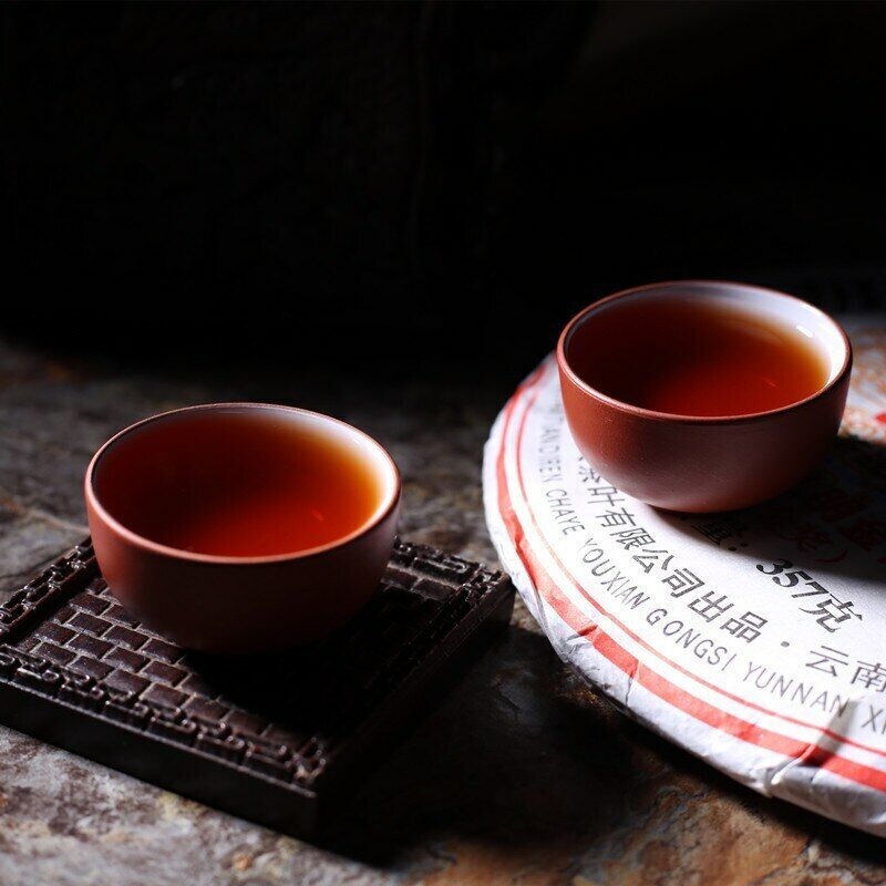HelloYoung Menghai Heaven Earth Royal Big Tree Ripe Tea Lao Ban Zhang Pu-erh Tea Cake 357g
