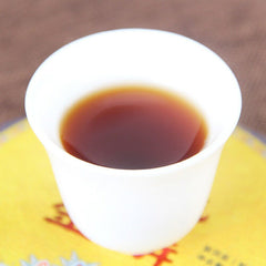 HelloYoung Ripe Puer Tea Yunnan Menghai Big Tree Shu Pu-erh Tea Palace Gold Cake 200g