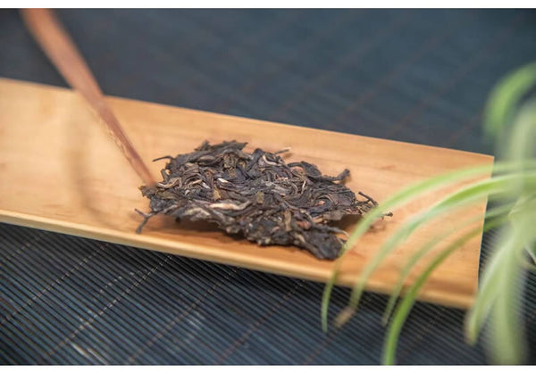 HelloYoungTea 2017 Li Ming Classic Time-Honored Puerh Tea Cake Yunnan Puer Tea Raw Pu'er 357g