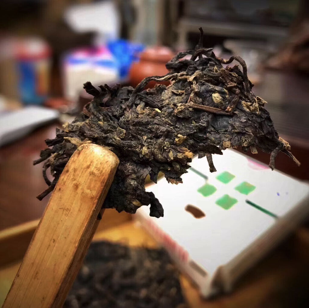 HelloYoung Yunnan Puer Pu'er Puerh Raw Cake Tea CNNP Zhongcha Fulu Shouxi Square Brick