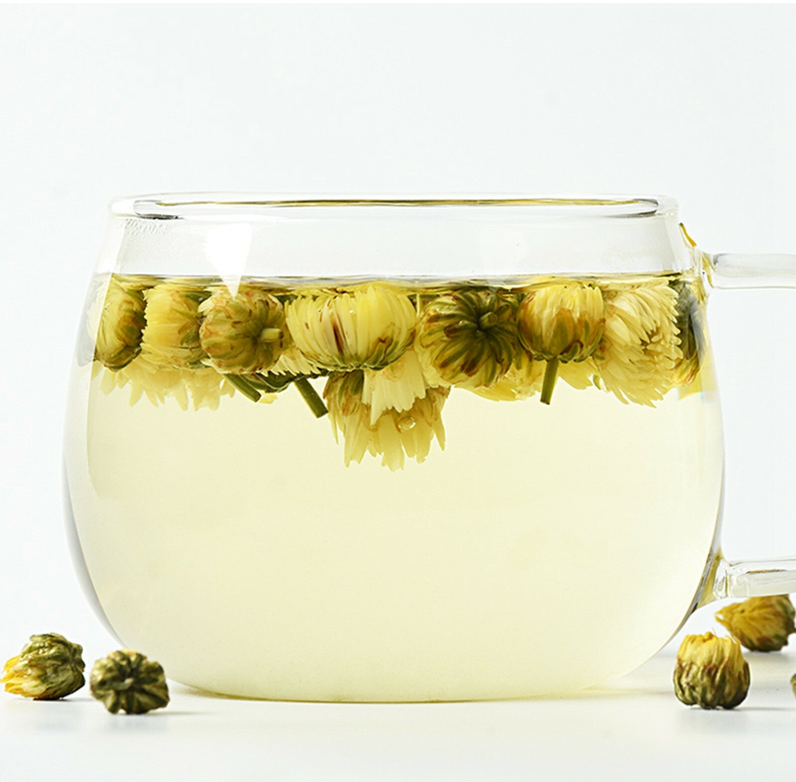 Organic Chrysanthemum Flower Tea Loose Dried Blooming Herbal Tea Main image