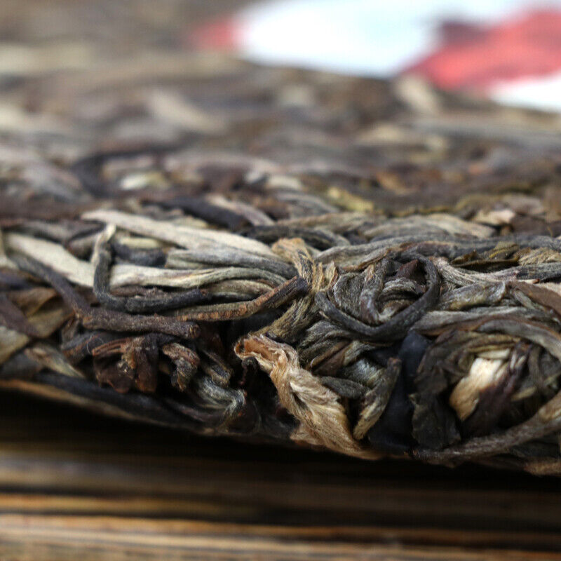 HelloYoung Autumn Frost * Haiwan Puer "Qiu Shuang" Shen Pu'er Pu-erh Raw Tea Cake 400g