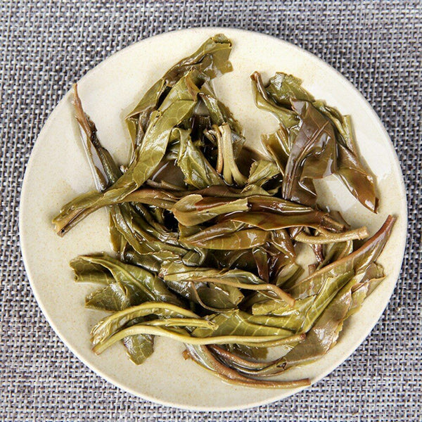 HelloYoung Yunnan Treasures Sheng Puerh Tea 357g Yiwu Ancient Tree Pure Raw Puer Tea Top