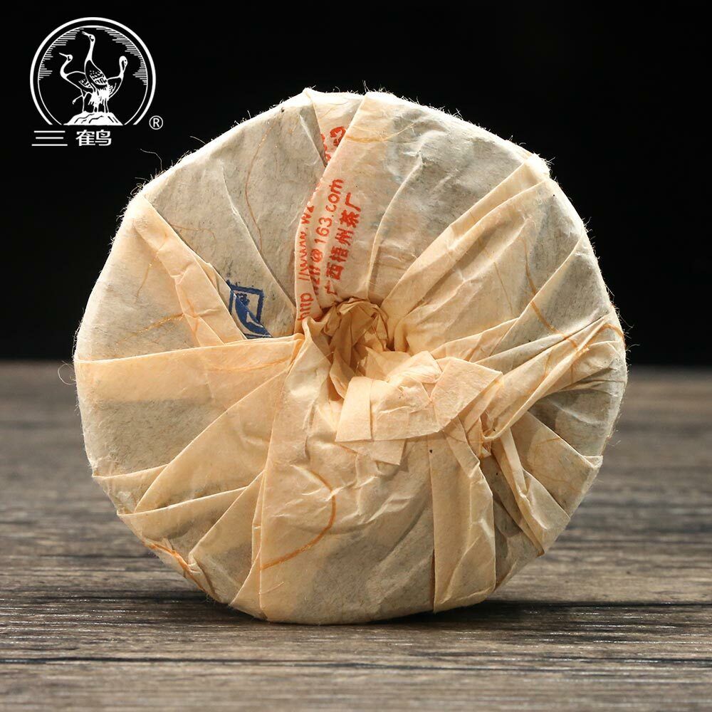 HelloYoung Three Cranes Sanhe "0207" Liu Bao Tea Cake Dark Tea Heicha 100g Secondary image