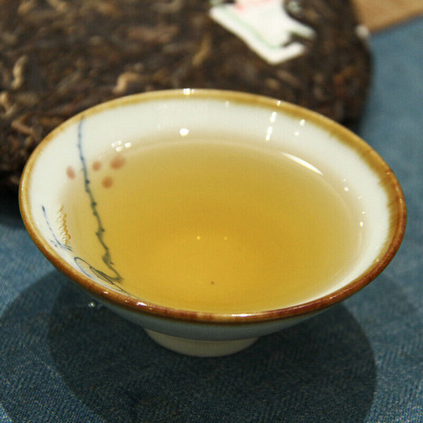 HelloYoung Spring Charm of Jingmai Mountain Pu-erh Pu'er Tea Raw Tea Qizi Cake 200g