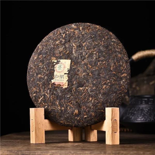 HelloYoung Hou De Good Moral Character * Yunnan Menghai CHINATEA Ripe Pu'er Tea 357g